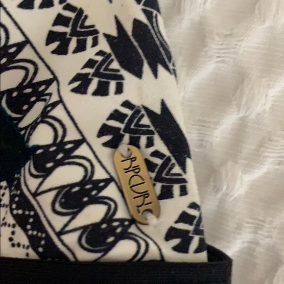 Ripcurl Bikini Top - Size XS - Picture 4 of 4